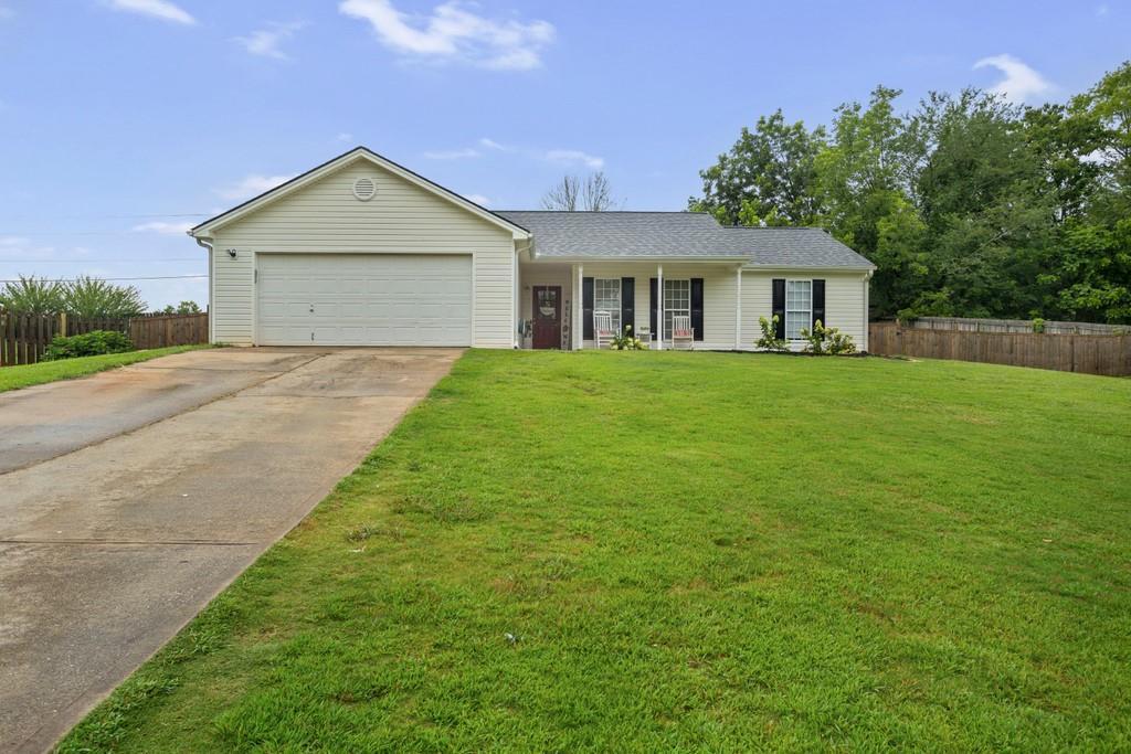 212 Ravenwood Ct., Bethlehem, GA 30620