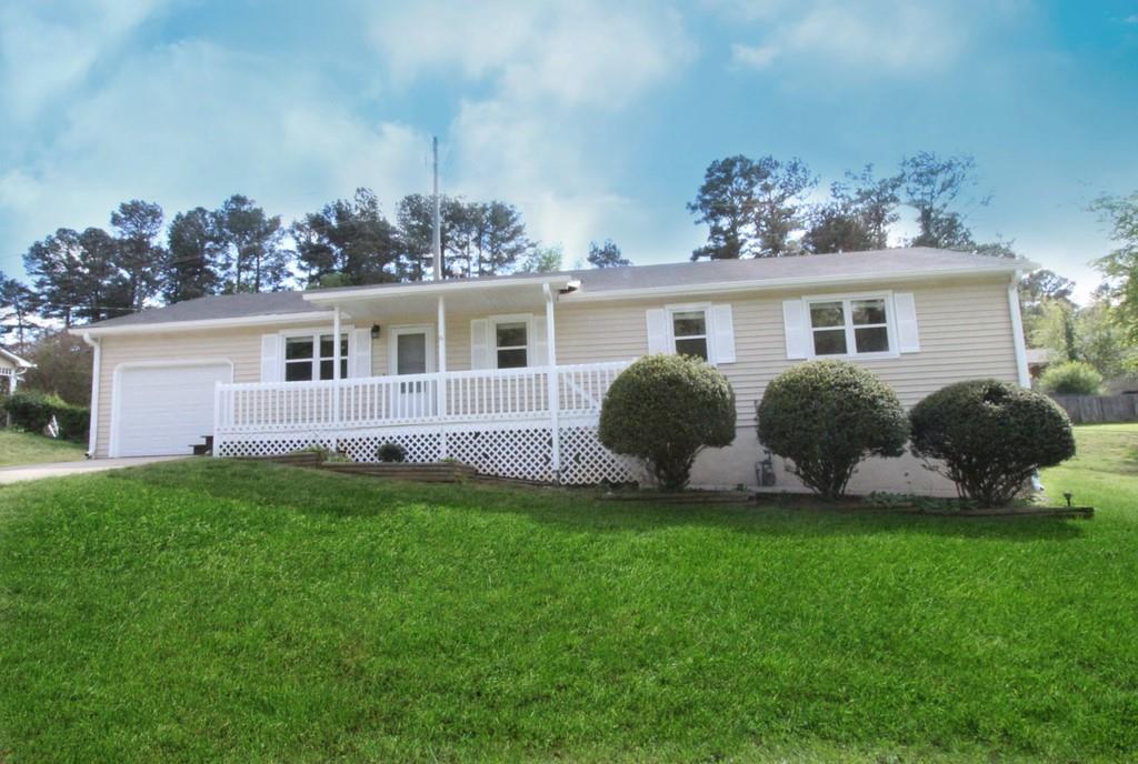 1321 Timbercrest Dr., Lawrenceville, GA 30045