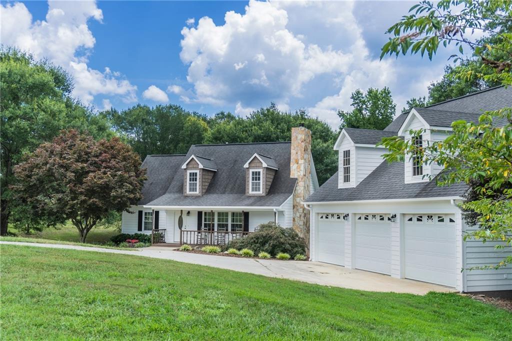 1410 Roopville Veal Rd., Roopville, GA 30170