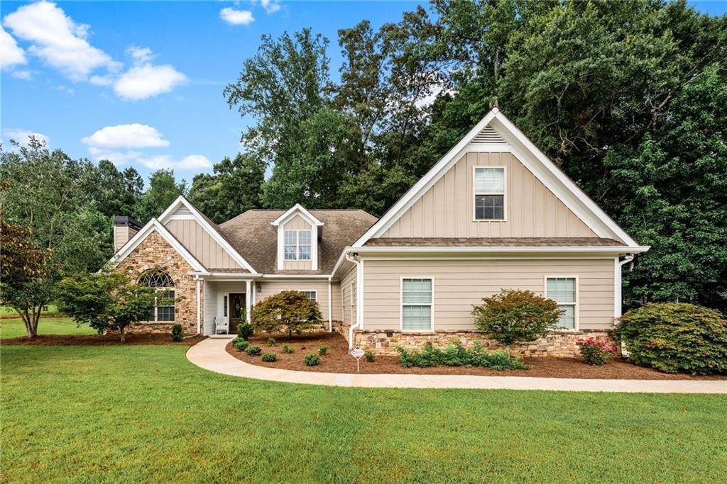 131 Alex Ct., Hoschton, GA 30548