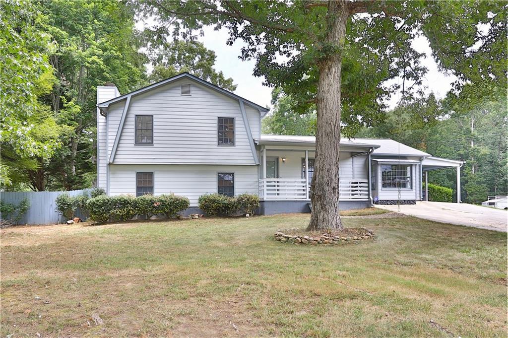 2932 Drowning Creek Rd., Dacula, GA 30019