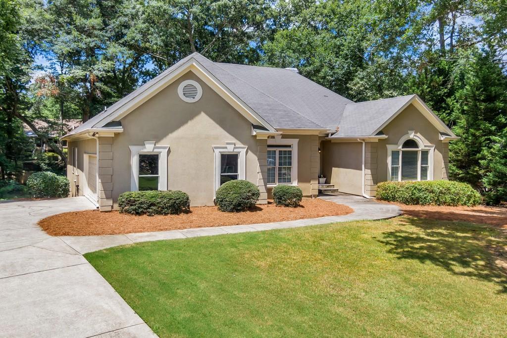 6320 Stallion Dr., Cumming, GA 30040