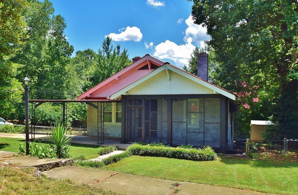 14 4th St., Gainesville, GA 30504