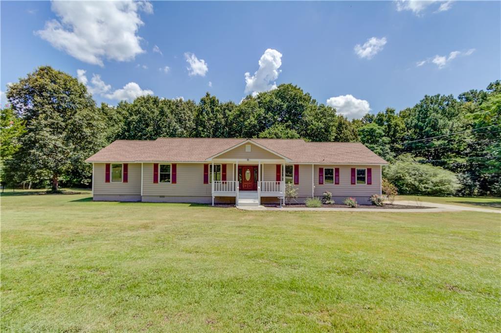900 Stone Lea Trace, Oxford, GA 30054