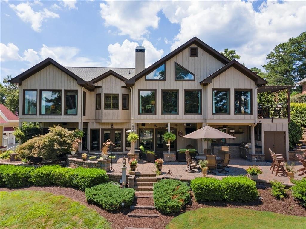 6235 Woodlake Dr., Buford, GA 30518