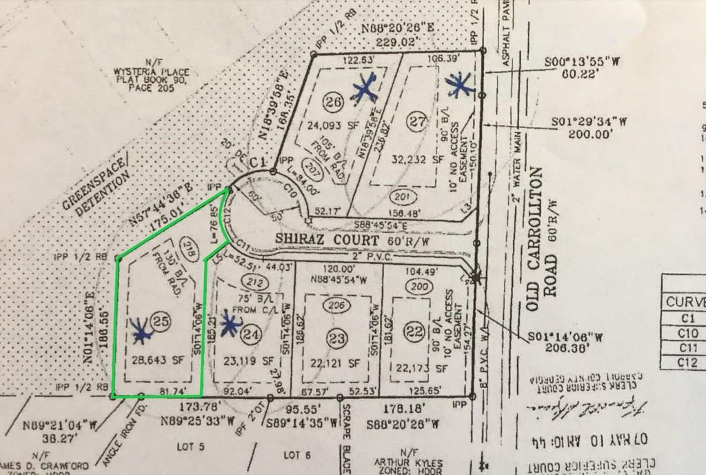 218 Shiraz Ct., Carrollton, GA 30116
