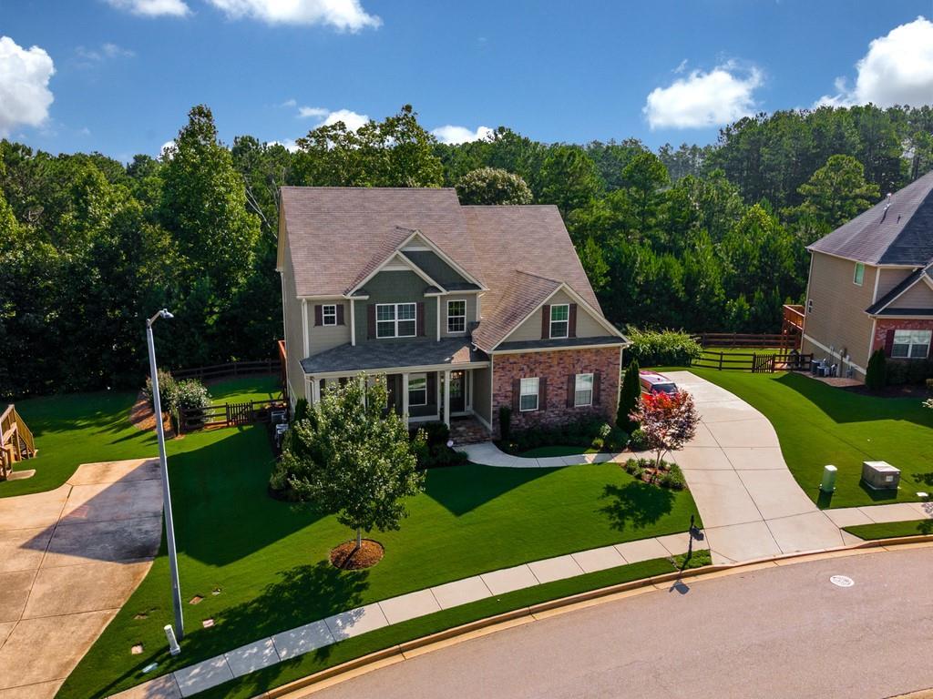 307 Ivy Hall Ln., Dallas, GA 30132