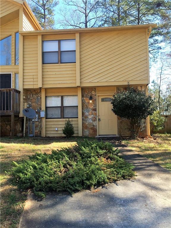 6857 S Lakewood Ter., Douglasville, GA 30135