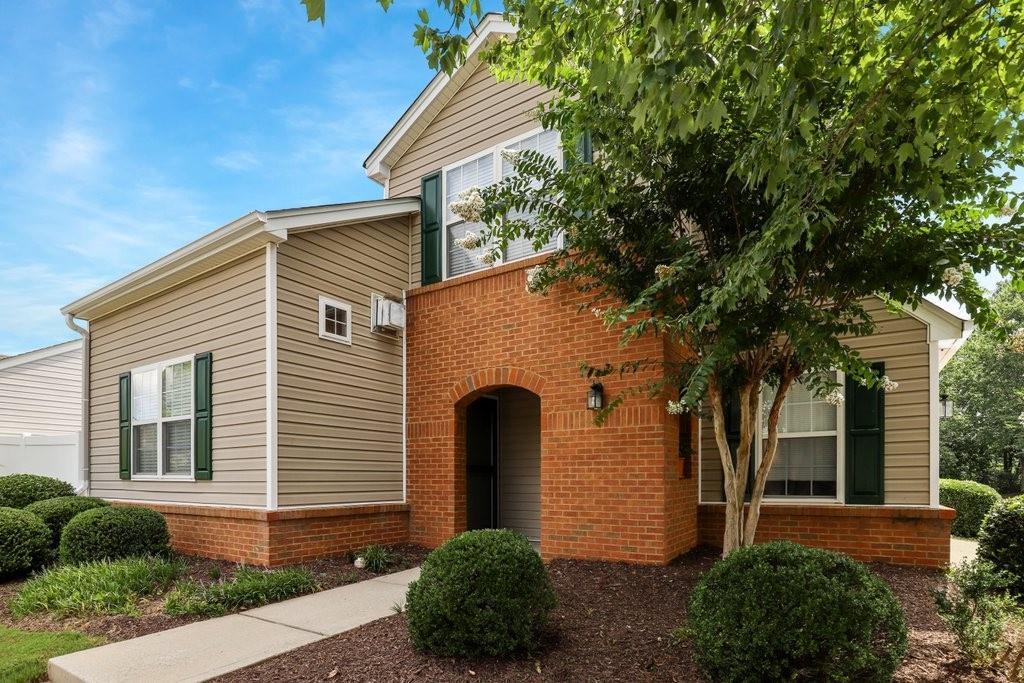 181 W Oaks Pl., Woodstock, GA 30188