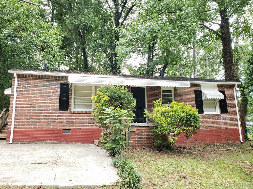 257 Banberry Dr., Atlanta, GA 30315
