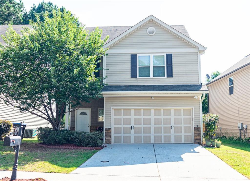 247 Bethany Manor Ct., Ball Ground, GA 30107