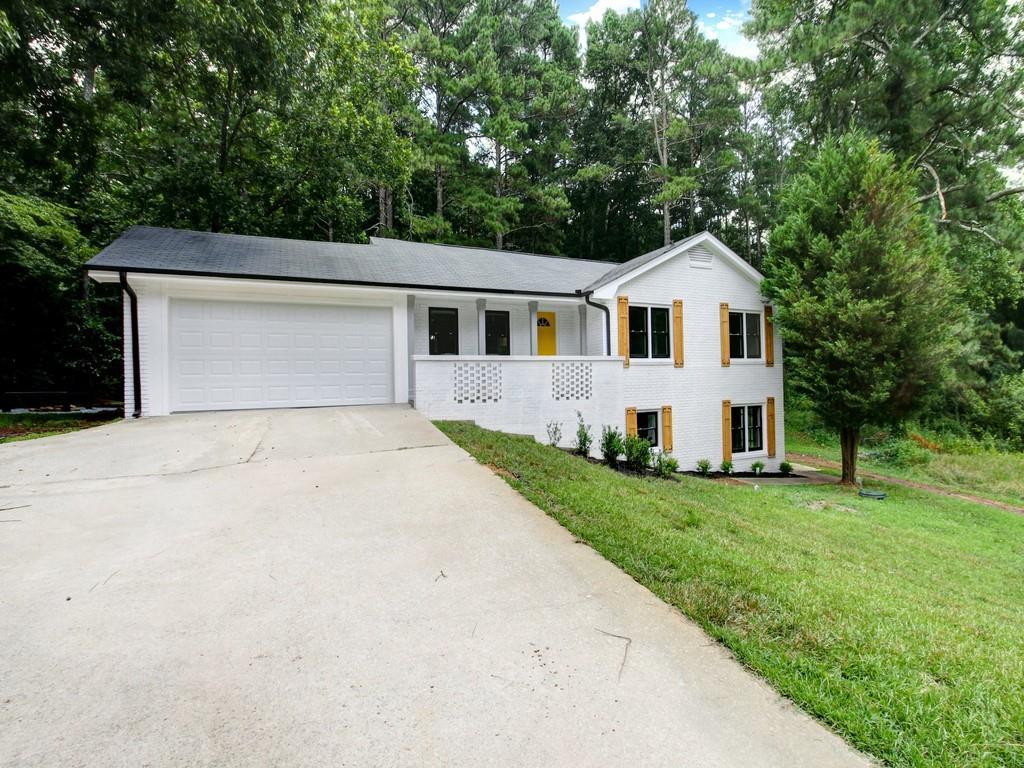 990 S Gordon Rd., Austell, GA 30168