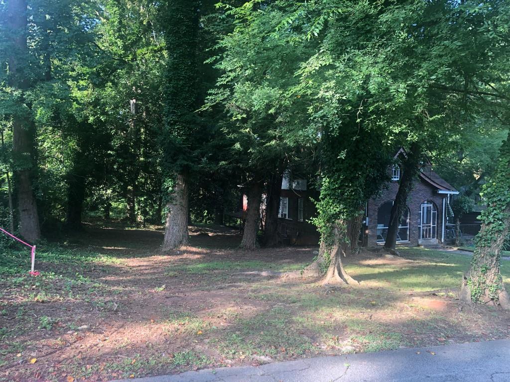 2152 Belvedere Ave., Atlanta, GA 30311