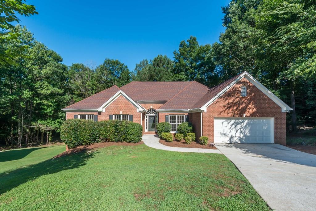 516 Trailside Way, Stone Mountain, GA 30087