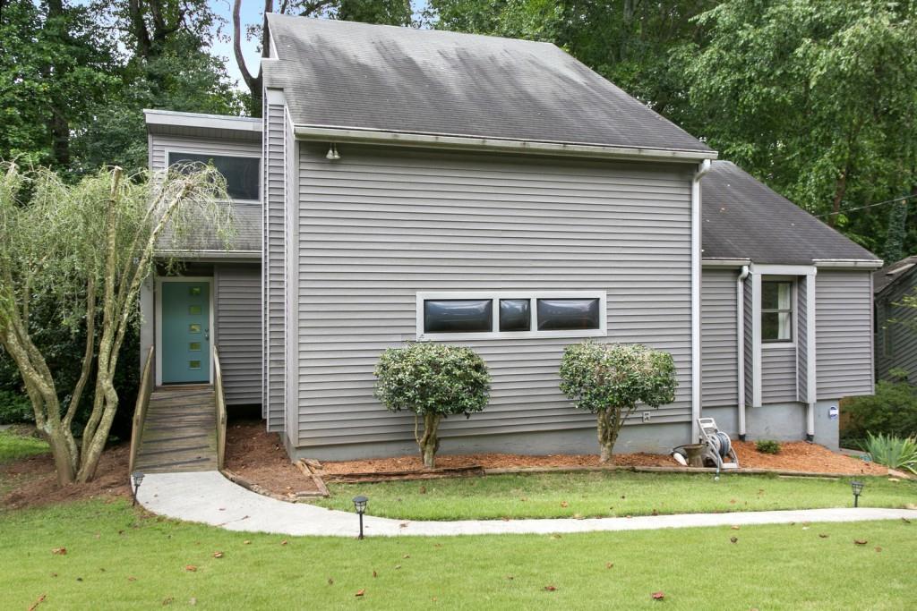 3730 Loveland Ter., Atlanta, GA 30341
