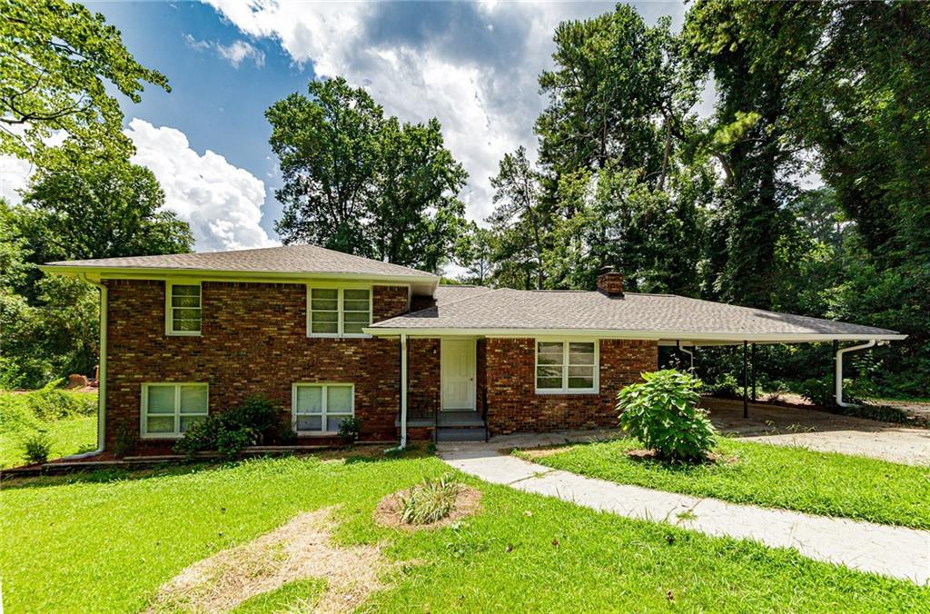 620 Heathmoor Pl., Decatur, GA 30032