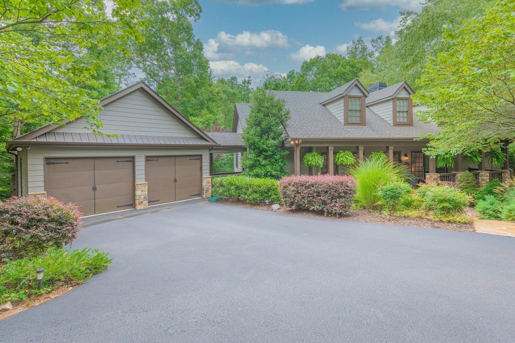 176 Willow Dr., Big Canoe, GA 30143