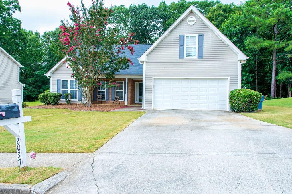 2037 Alcovy Trace Way, Lawrenceville, GA 30045