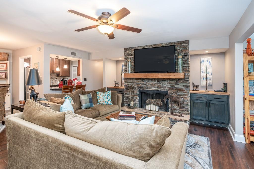 230 Smokerise Cir., Marietta, GA 30067