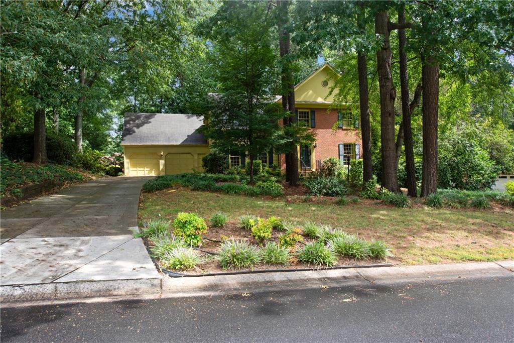 3141 W Somerset Ct., Marietta, GA 30067