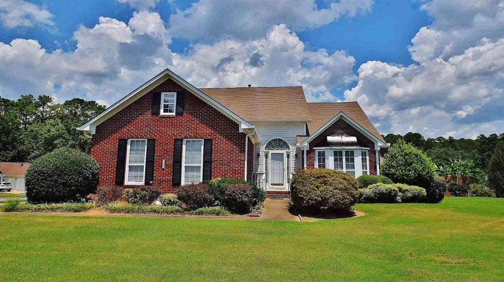 3352 Summit Glen Dr., Loganville, GA 30052