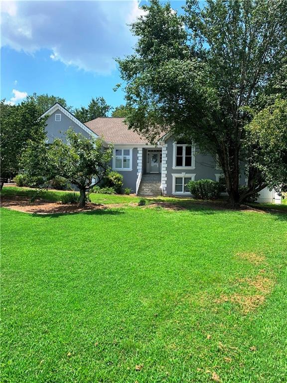 1540 Barclay Dr., Lawrenceville, GA 30043