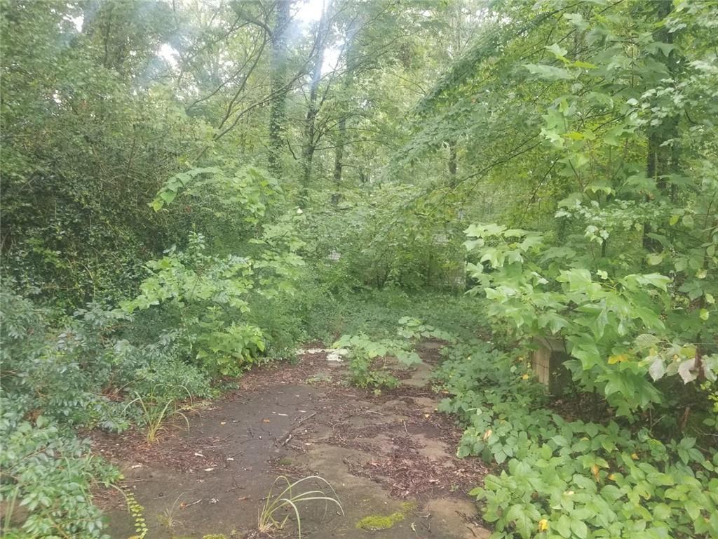 683 Green Dr., Canton, GA 30114