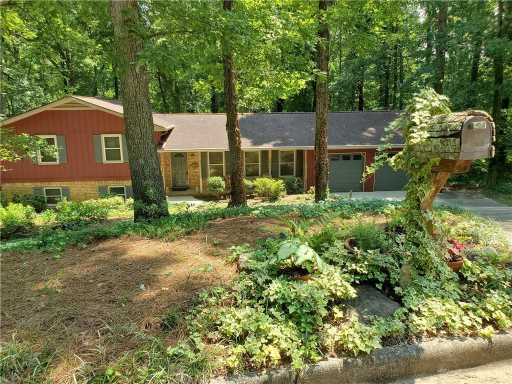 183 Belfast Ct., Mableton, GA 30126