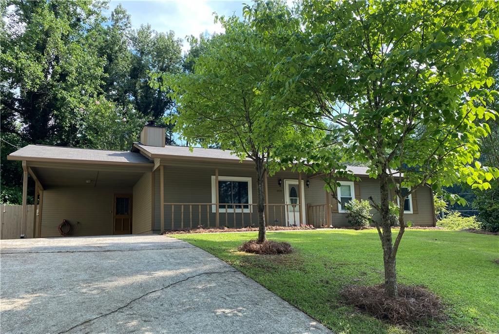 1833 Silver Leaf Dr., Marietta, GA 30008