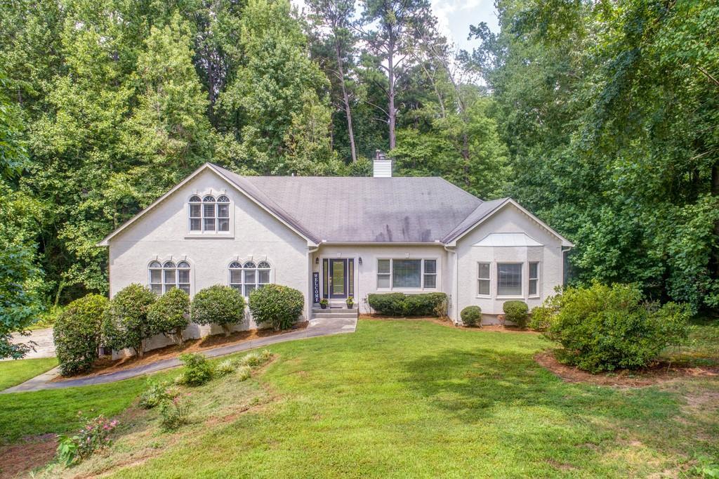 6032 Wyndham Woods Dr., Powder Springs, GA 30127