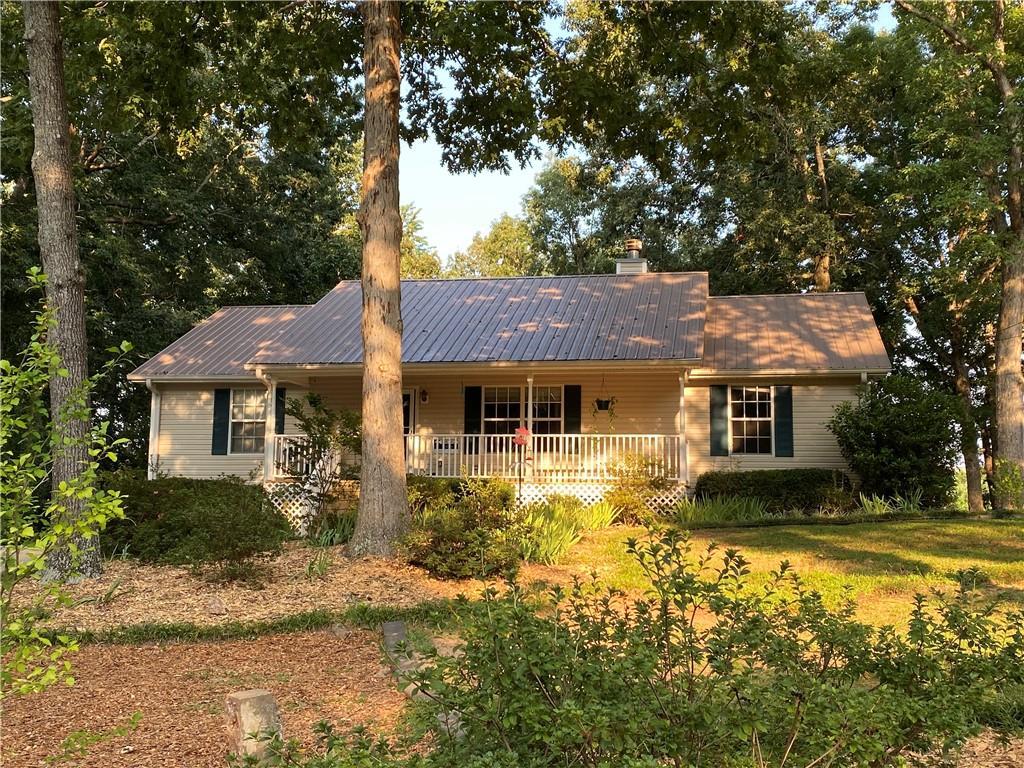 3950 Fraser Cir., Gainesville, GA 30506