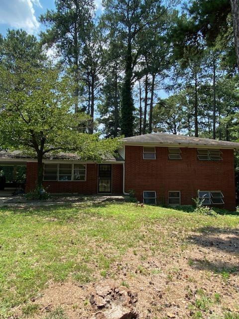 2752 Arrowood Dr., East Point, GA 30344