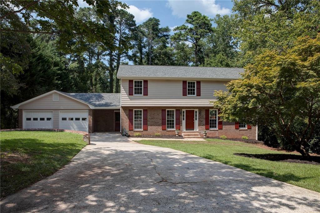 1910 Hamlin Dr., Marietta, GA 30064