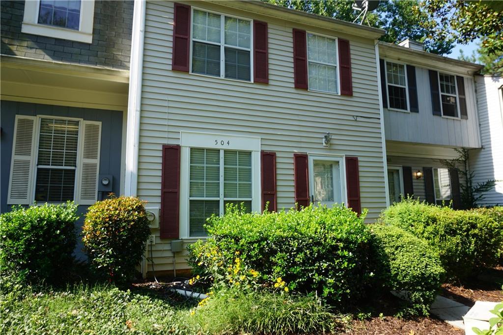 504 Wedgewood Way, Sandy Springs, GA 30350
