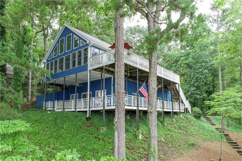 5698 Azelia Dr., Gainesville, GA 30506