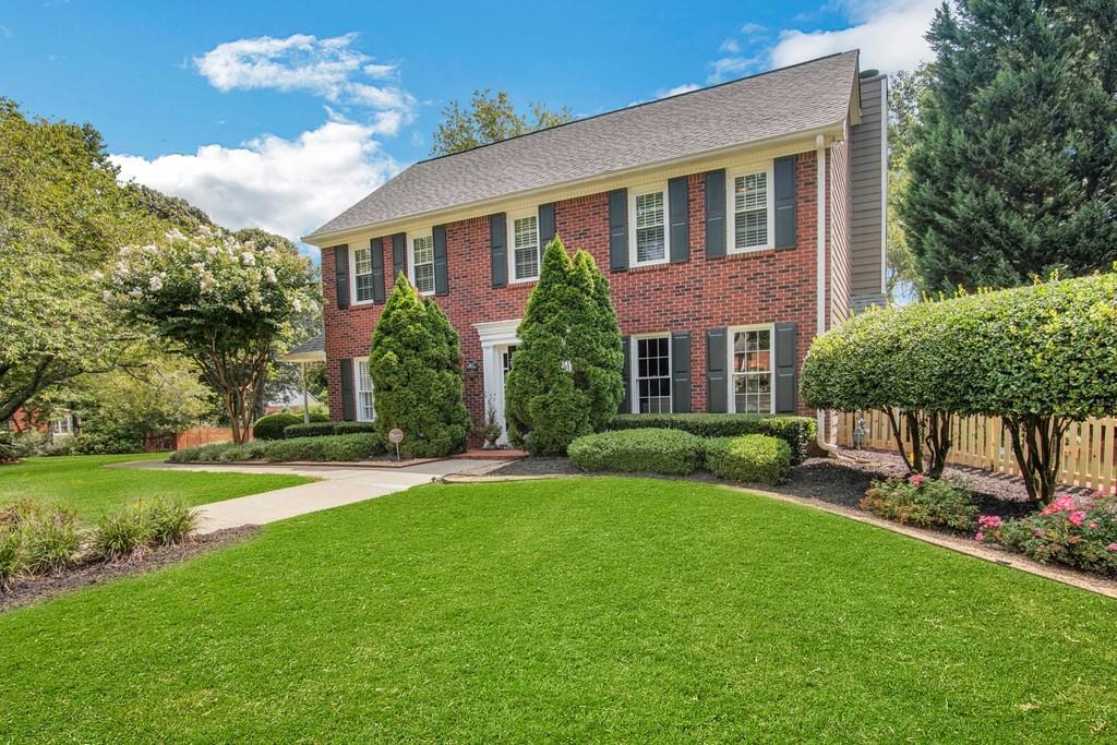 1822 N Chestnut Grove Dr., Marietta, GA 30066