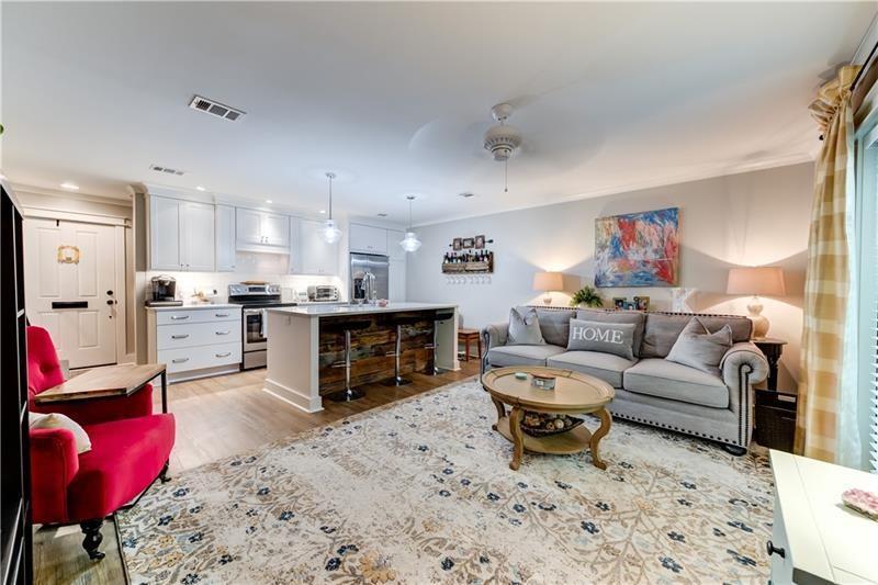 100 Verlaine Pl., Atlanta, GA 30327