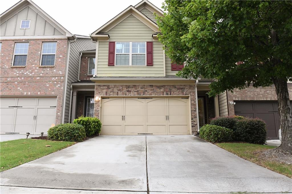 1537 Creek Bend Ln., Lawrenceville, GA 30043