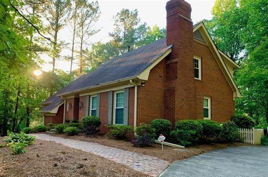5832 Howell Highlands Pl., Stone Mountain, GA 30087