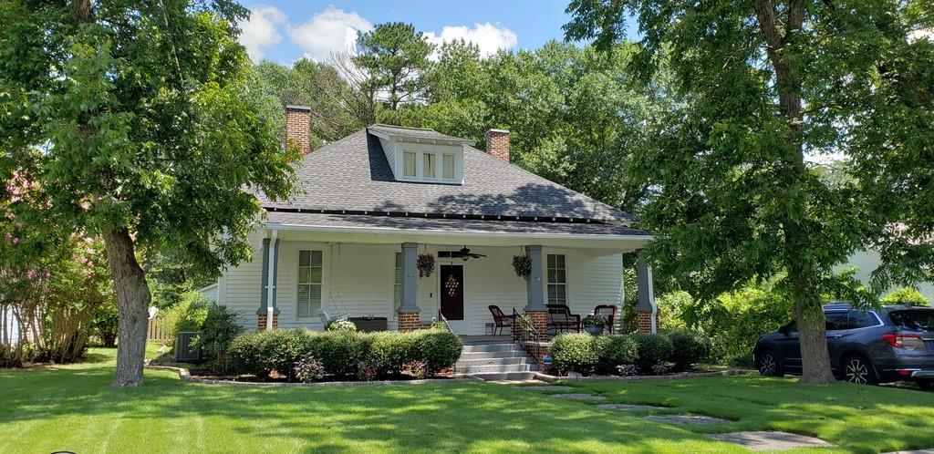 11 W Kimball St., Winder, GA 30680