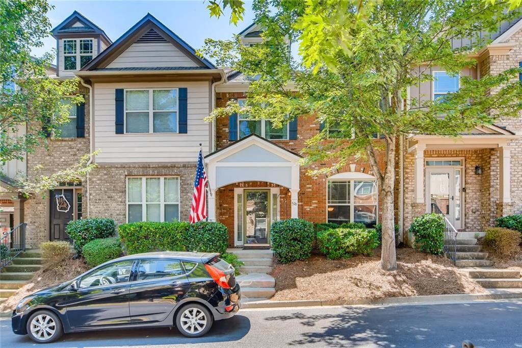 516 Ridge View Crossing, Woodstock, GA 30188