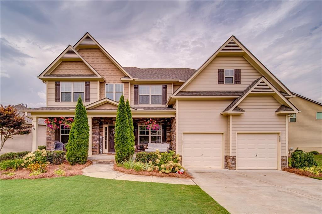 310 Water Oak Ln., Canton, GA 30114