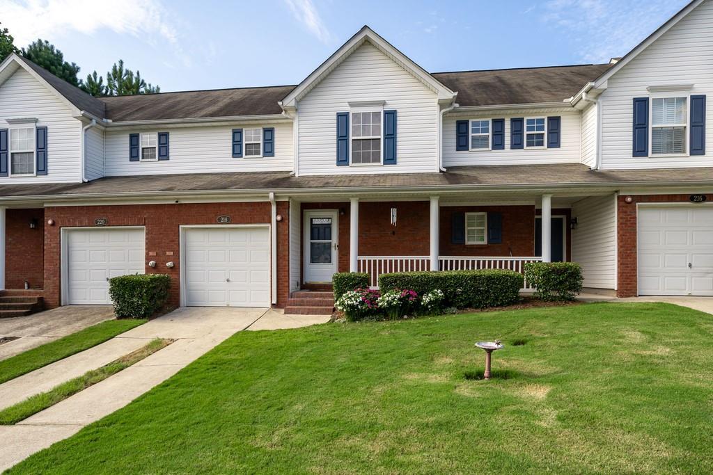 218 Cottonwood Creek Cir., Canton, GA 30114
