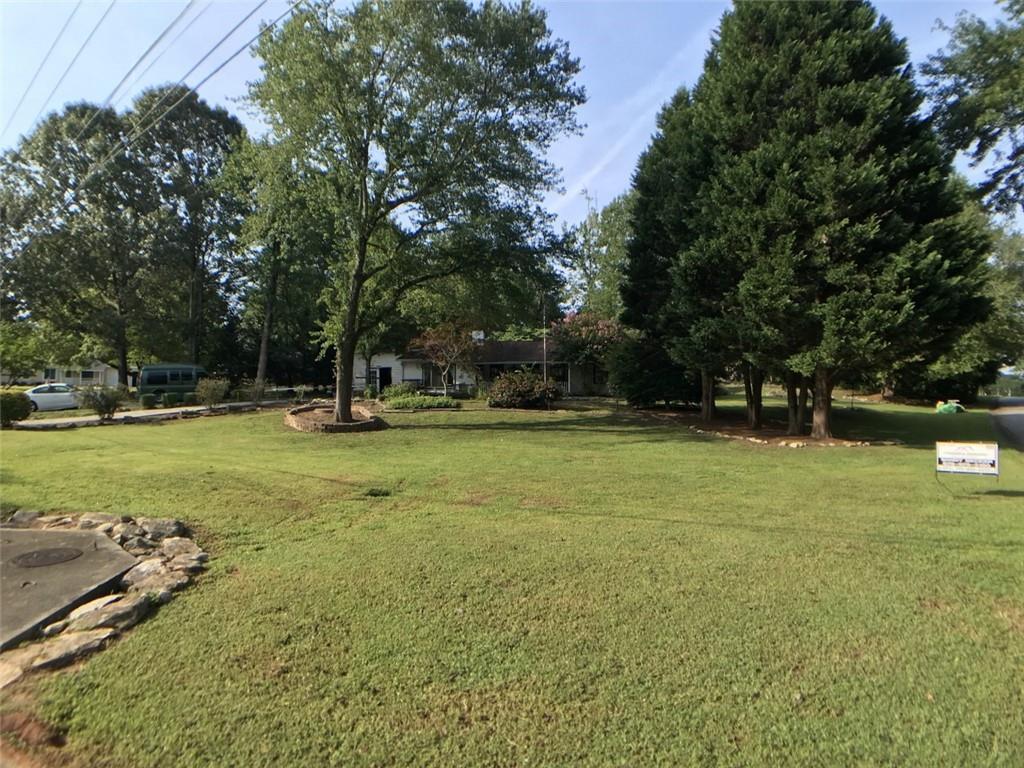 965 Saint Charles Ct., Lawrenceville, GA 30046