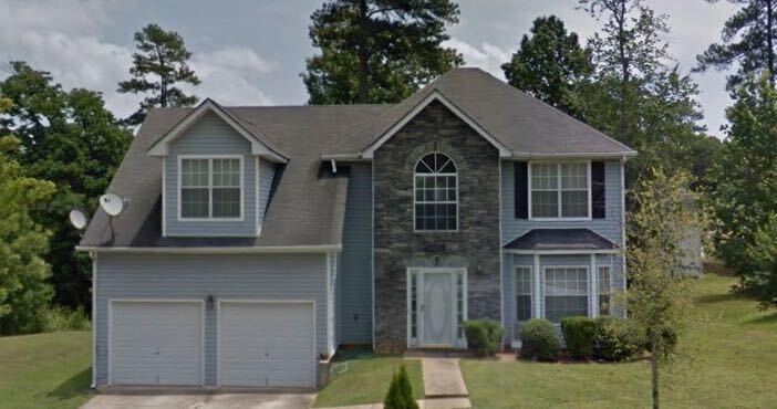 720 Deshon Creek Dr., Lithonia, GA 30058