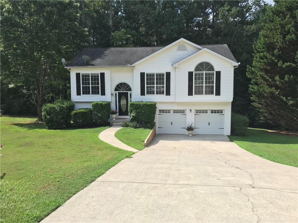 3965 Edgebrook Dr., Flowery Branch, GA 30542