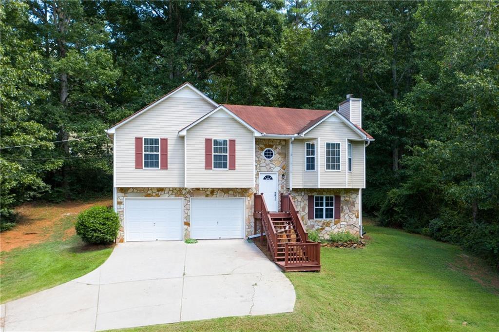 90 Hemlock Ct., Dallas, GA 30157