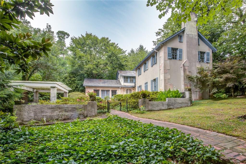 1030 Springdale Rd., Atlanta, GA 30306