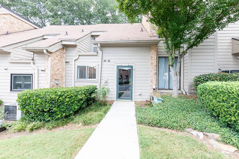 3803 Stonewall Ter., Atlanta, GA 30339