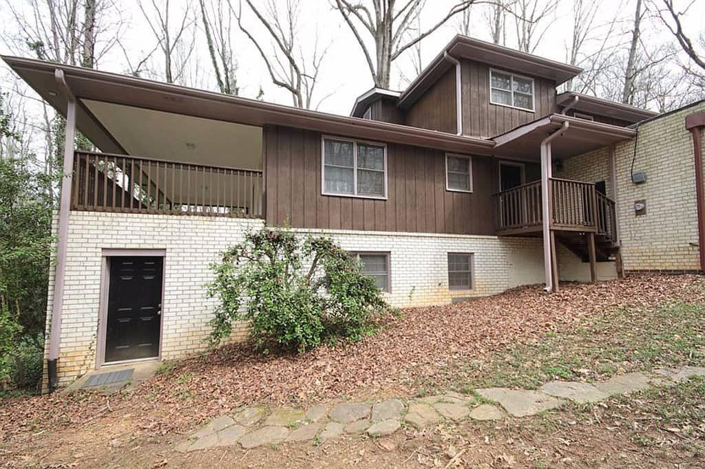 474 Willowbrook Dr., Smyrna, GA 30082